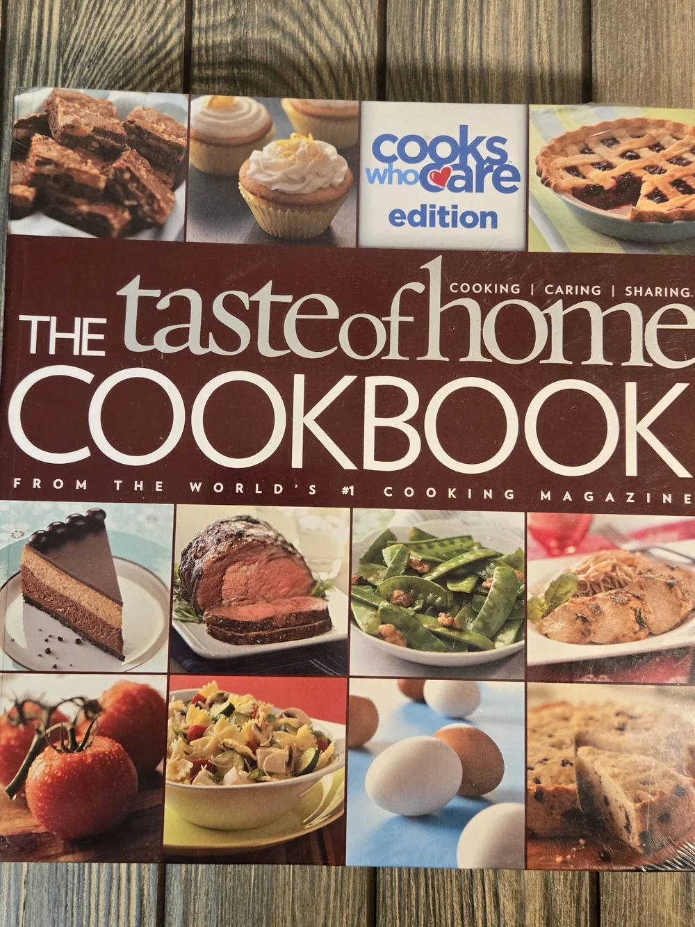 Taste of Home Cookbook - Cooks Who Care Edition Factory sealed